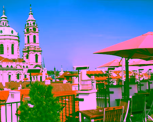 401c5392f1220bd7e48847852105f7e6a62a8b38-6000×2277.jpg Aria, Prague