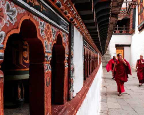 unma-desai-cbnxluo5dgm-unsplash Paro, Bhutan