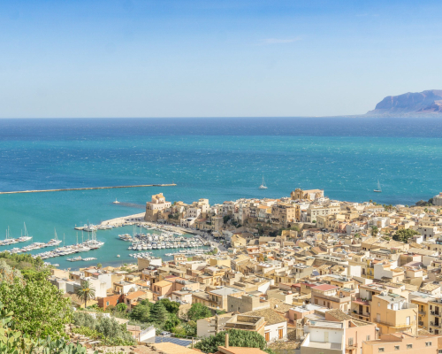 vincenzo-inzone-xxoivjtv5qy-unsplash-1